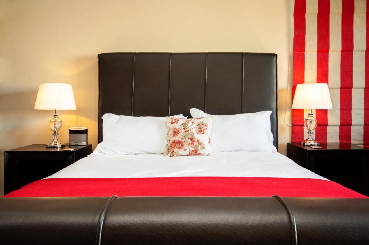 Nautilus Guesthouse Порт-Элизабет Экстерьер фото